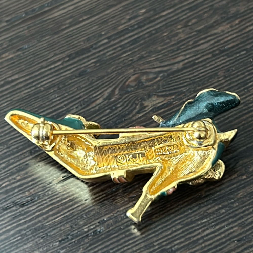 VTG KJL Art Deco Style Gold and Enamel Shoe Brooch, green, signed - Picture 5 of 8